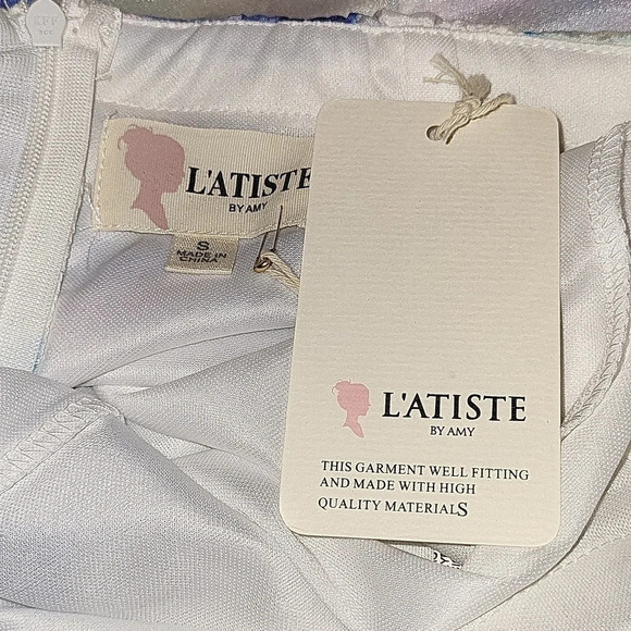 L'ATISTE Floral Wrap Midi Skirt Blue White Pastel - Picture 2 of 5